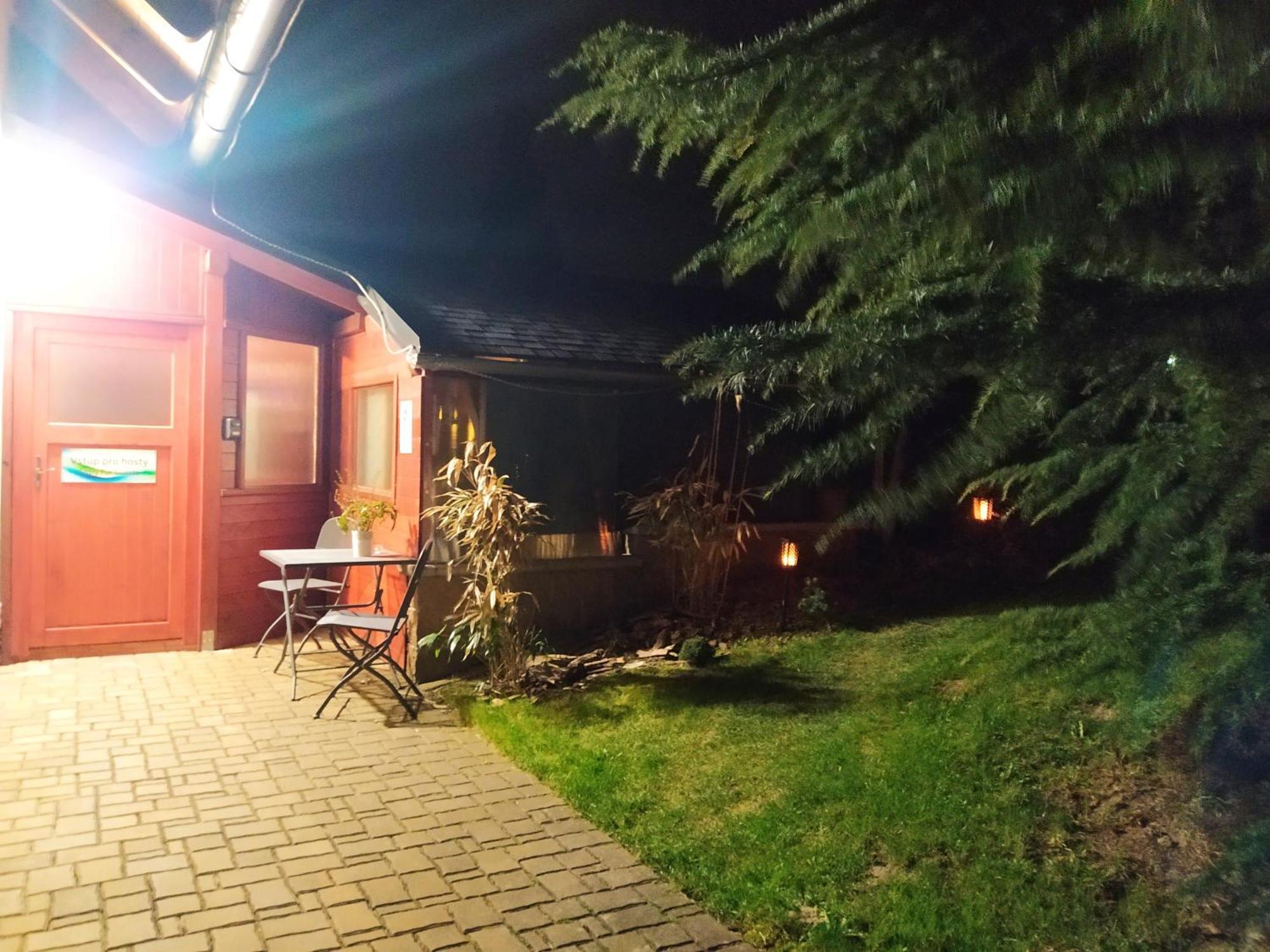Vila Callum Relax & Wellness オストラヴァ エクステリア 写真