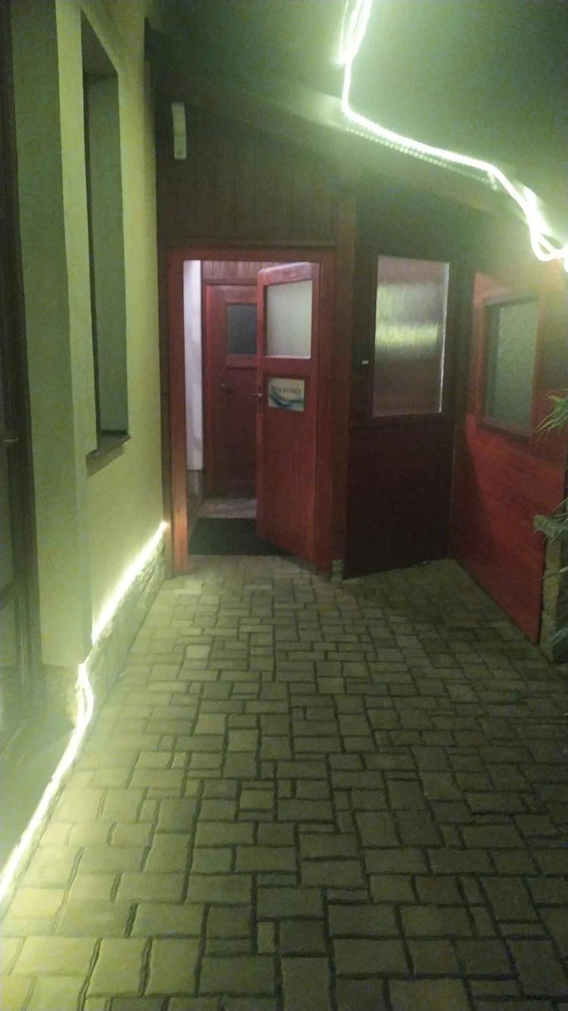Vila Callum Relax & Wellness オストラヴァ エクステリア 写真